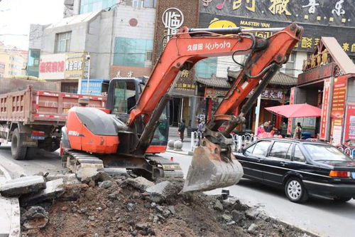 搶抓春季好時(shí)機(jī) 白銀城區(qū)市政道路開(kāi)啟 療傷 模式