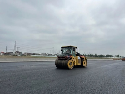 奉賢青年科技工作者:用科技創(chuàng)新為瀝青注入新能量的&ldquo;路面專(zhuān)家&rdquo;