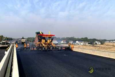 [湖南]通車在即!長(zhǎng)益擴(kuò)容高速益陽(yáng)段路面主體完工